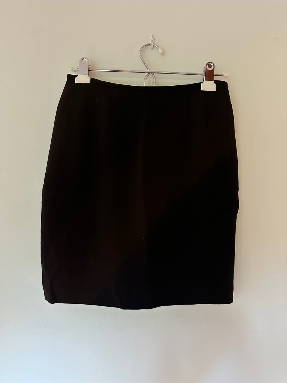 Dana Buchman Black Pencil Skirt